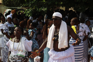 Électricien Koungou